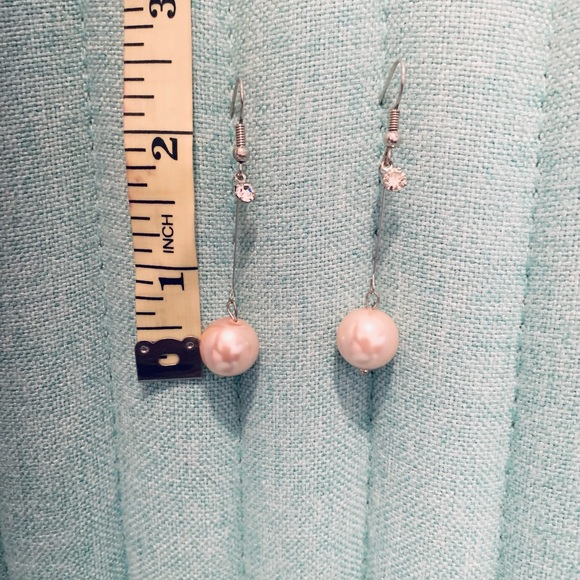 Faux Pearl Drop Earrings - Picture 3 of 3